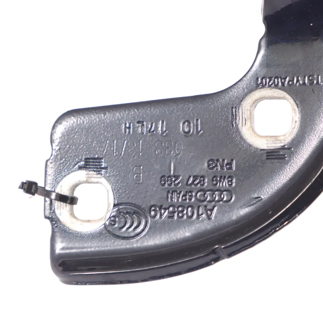 Audi A4 B9 Charnière Hayon arrière Couvercle coffre gauche - SKU 8W9827299B - Numéro de pièce 8W9827299B