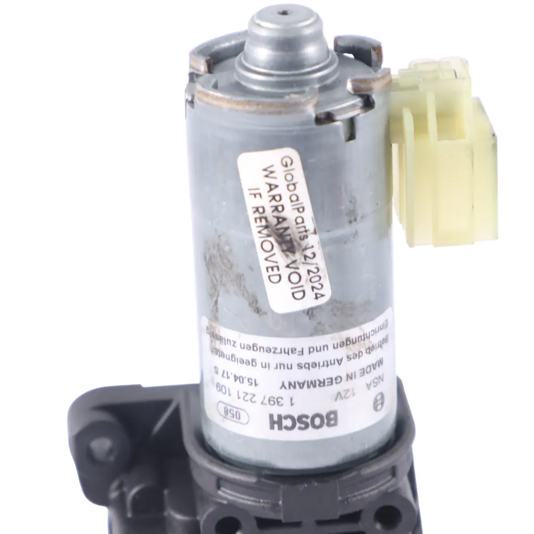 Audi A4 B9 Bisagra portón trasero tapa maletero izquierdo - SKU 8W9827299B - Número de pieza 8W9827299B