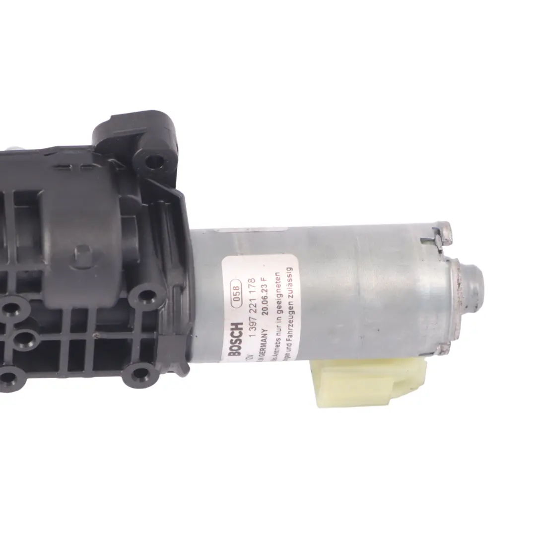 Audi A4 B9 Elektro Scharnier Kofferraum Hinten Links Navarra Blau Metallic - H5X - SKU 8W9827299B-NAB - Teilenummer 8W9827299B