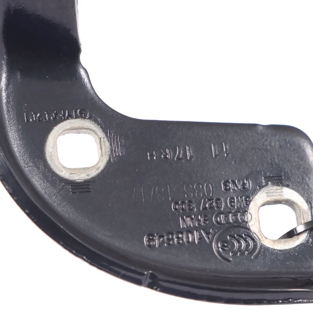 Audi A4 B9 Zawias Tylnej Klapy Bagażnika Prawy - SKU 8W9827300B - Numer Części 8W9827300B