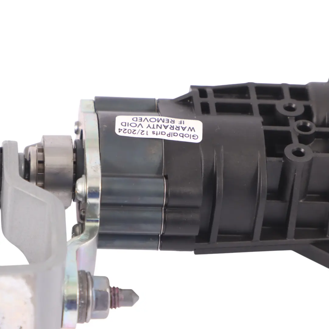 Charnière de hayon arrière Couvercle coffre droit pour Audi A4 B9 à propos du numéro de pièce 8W9827300B Audi A4 B9 Charnière de hayon arrière Couvercle coffre droit - SKU 8W9827300B - Numéro de pièce 8W9827300B