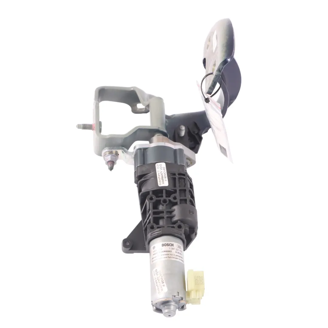 Cernier portellone Coperchio baule destro Navarra Blue Metallic - X5H per Audi A4 B9 con numero di parte 8W9827300B Audi A4 B9 Cernier portellone Coperchio baule destro Navarra Blue Metallic - X5H - SKU 8W9827300B-NAB - Numero di parte 8W9827300B