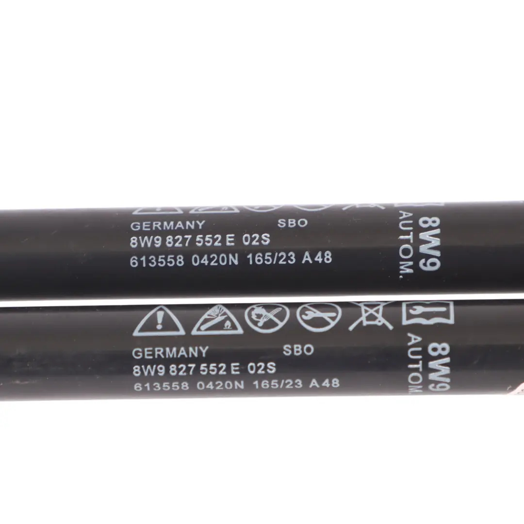 Coffre hayon Ensemble ressorts gaz Couvercle gauche droit pour Audi A4 B9 à propos du numéro de pièce 8W9827552E Audi A4 B9 Coffre hayon Ensemble ressorts gaz Couvercle gauche droit - SKU 8W9827552E - Numéro de pièce 8W9827552E