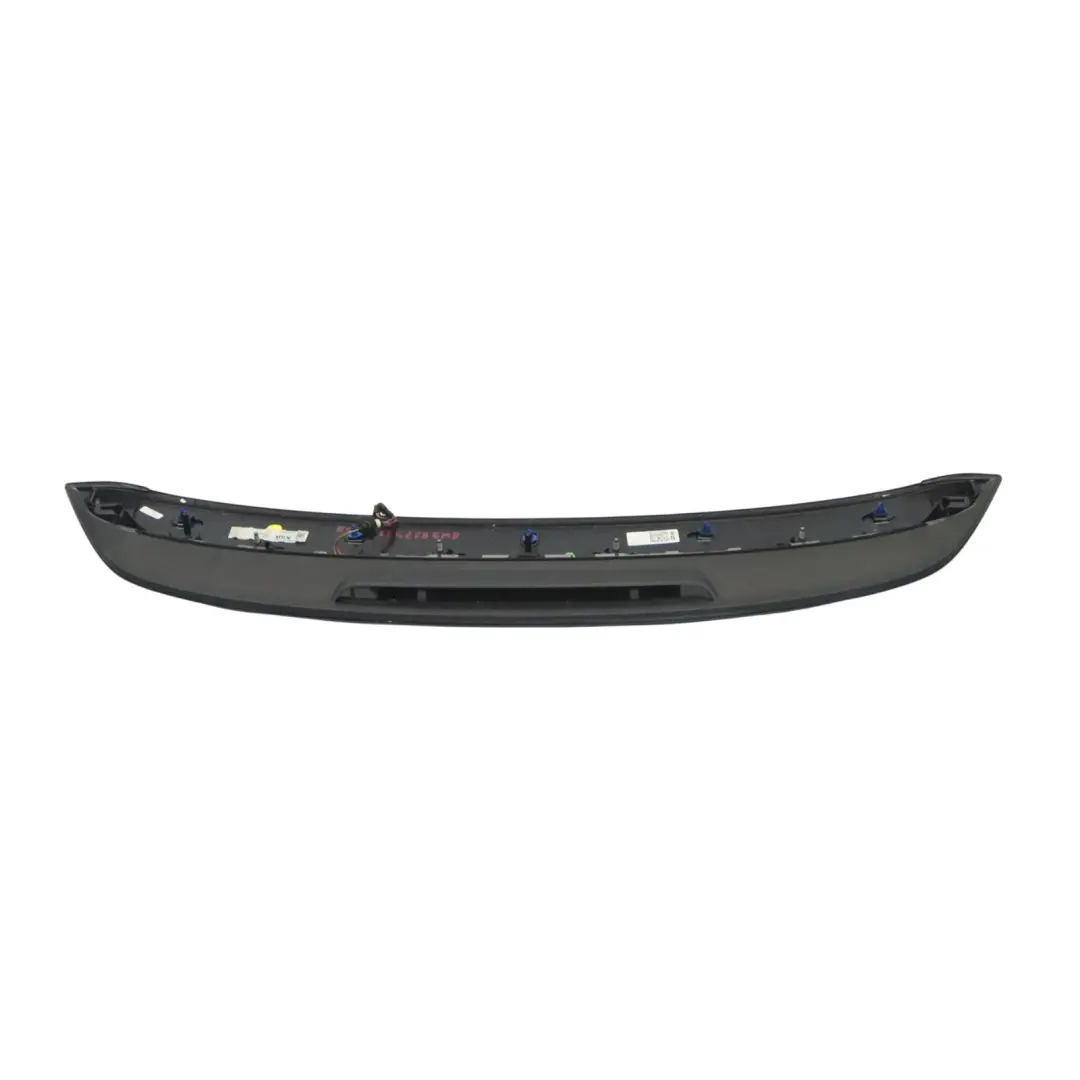 Aileron arrière de coffre et hayon Audi A4 B9 Bleu clair de lune - X5R 8W9827933 - SKU 8W9827933-MOB - Numéro de pièce 8W9827933-MOB