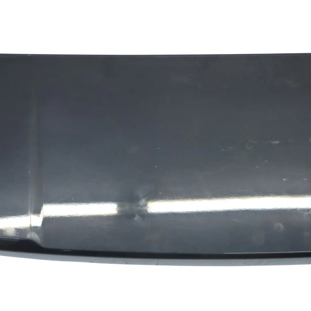 Audi A4 B9 Embellecedor Maletero Portón Trasero Azul Claro Luna - X5R 8W9827933 - SKU 8W9827933-MOB - Número de pieza 8W9827933-MOB