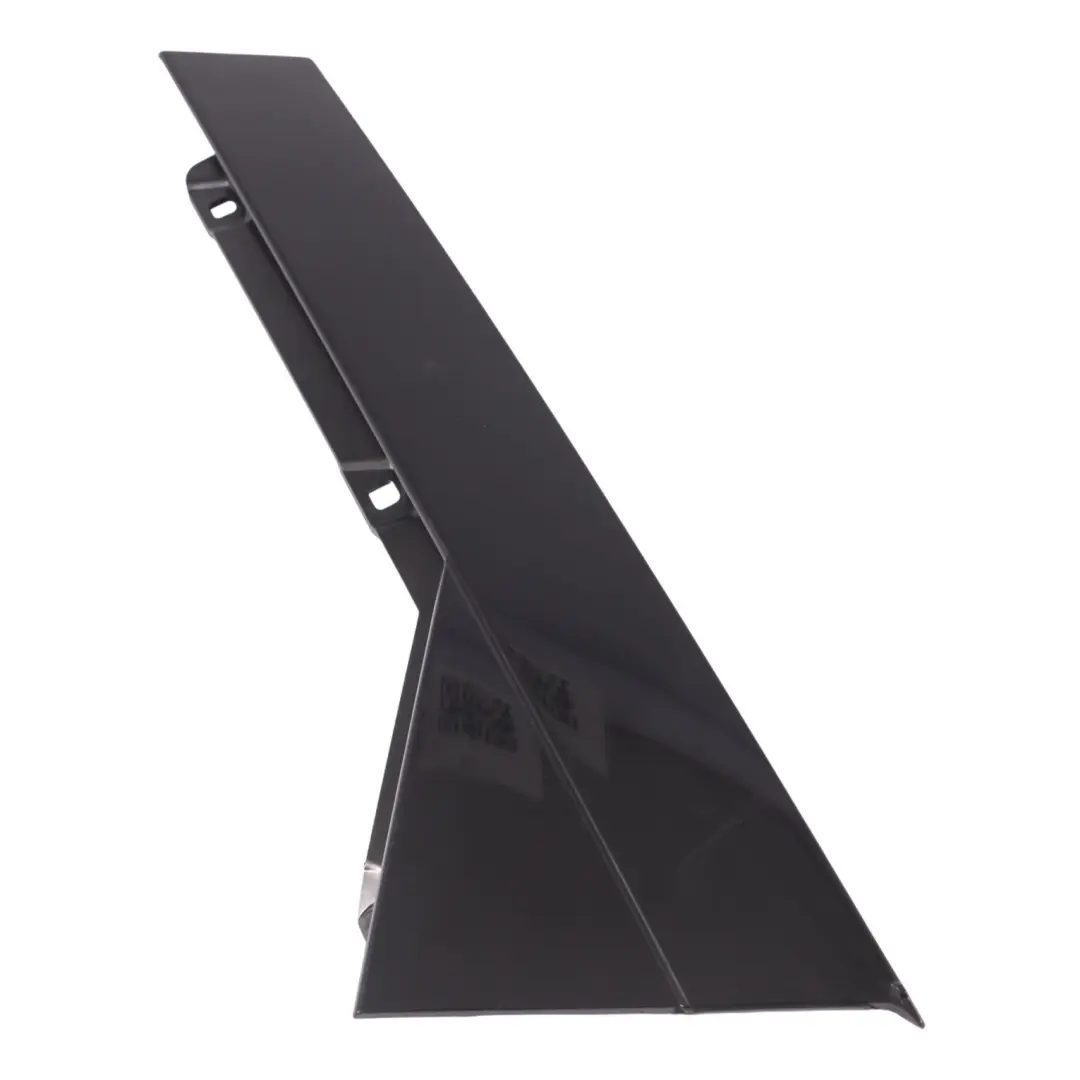 Tapa embellecedora puerta vertical Audi A4 B9 trasera izquierda para con número de pieza 8W9839903A Tapa embellecedora puerta vertical Audi A4 B9 trasera izquierda - SKU 8W9839903A - Número de pieza 8W9839903A