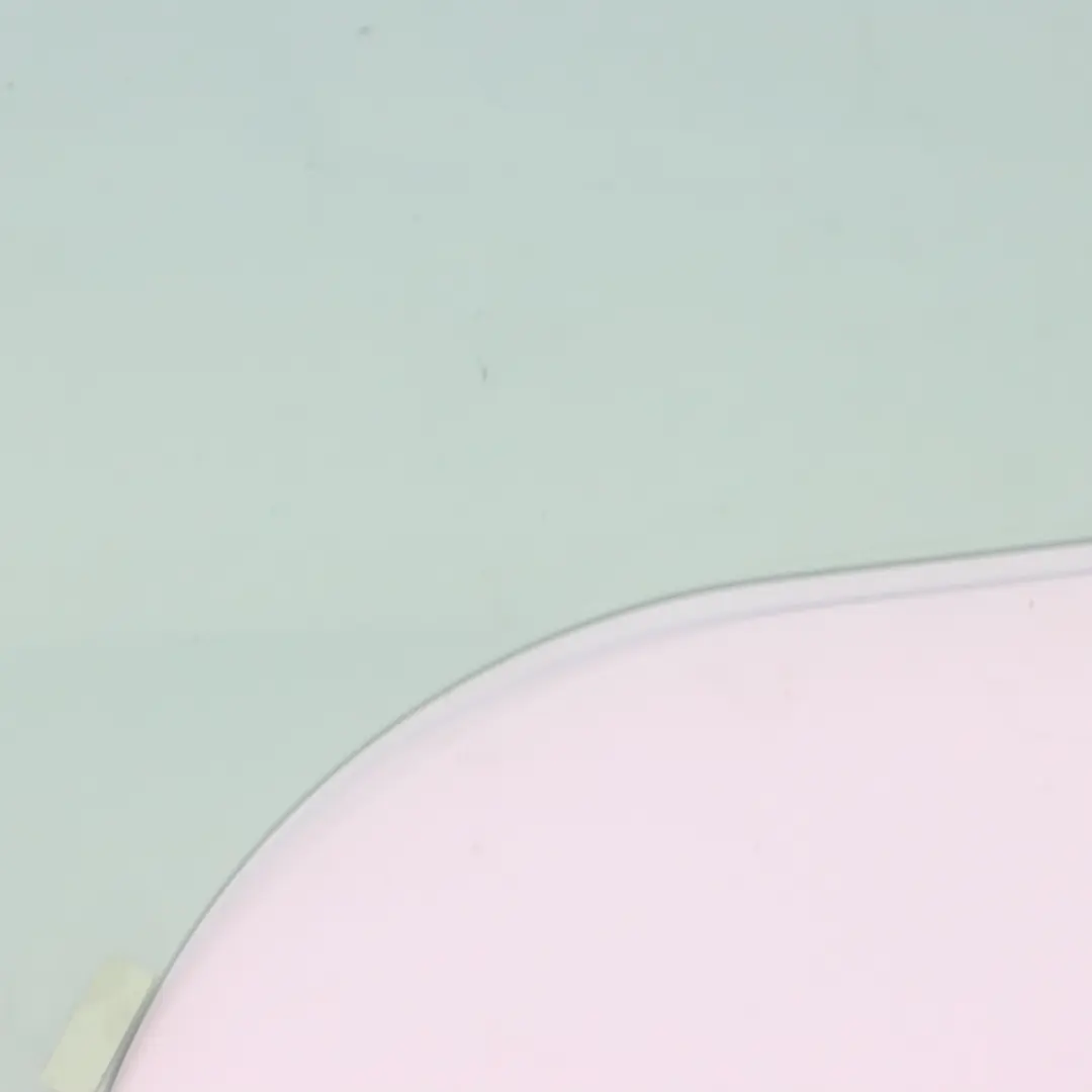 vetro finestra porta AS2 posteriore sinistra per Audi A4 B9 8W con numero di parte 8W9845205C Audi A4 B9 8W vetro finestra porta AS2 posteriore sinistra - SKU 8W9845205C - Numero di parte 8W9845205C