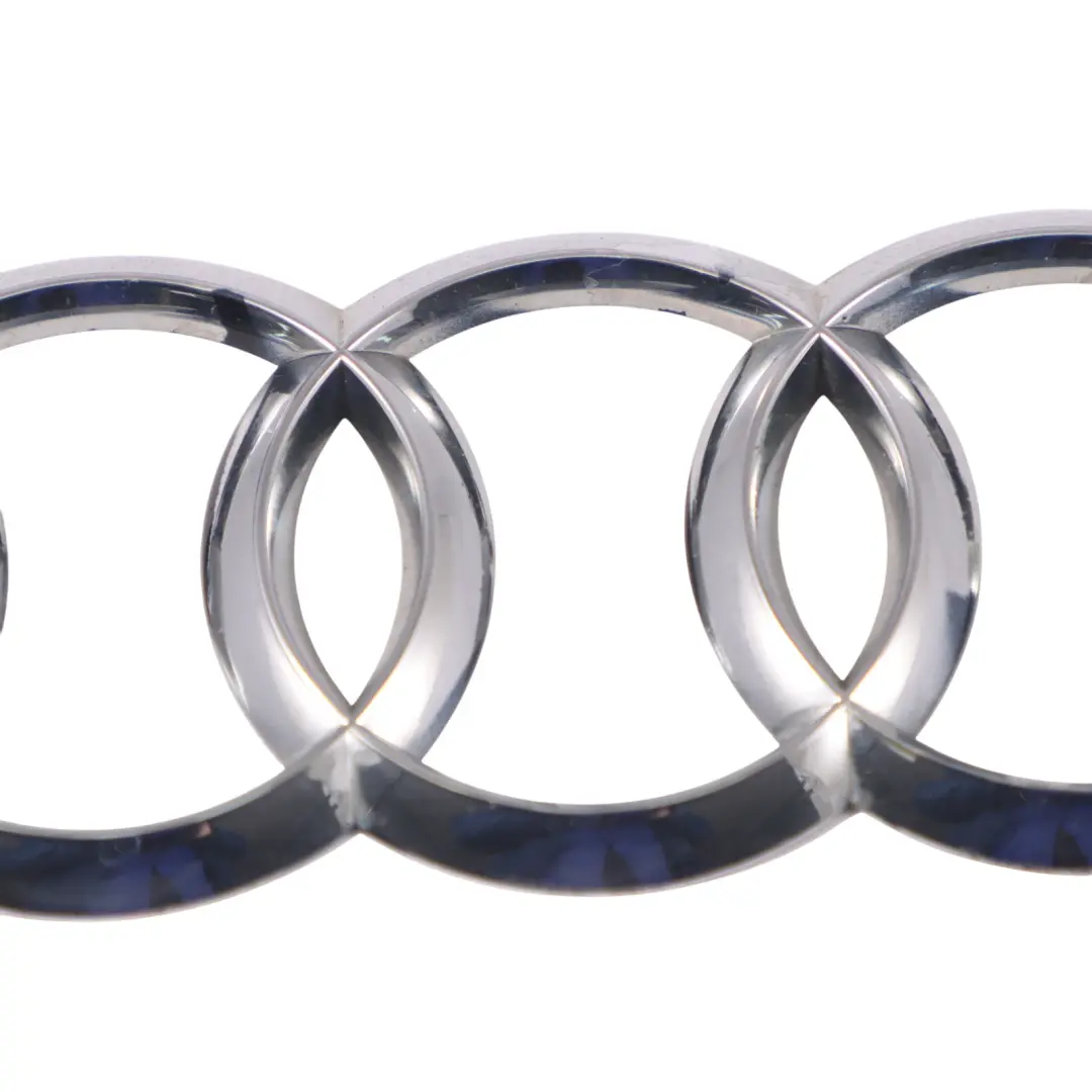 Audi A4 B9 Coperchio bagagliaio posteriore Emblema Cromo Audi Anelli - SKU 8W9853742 - Numero di parte 8W9853742