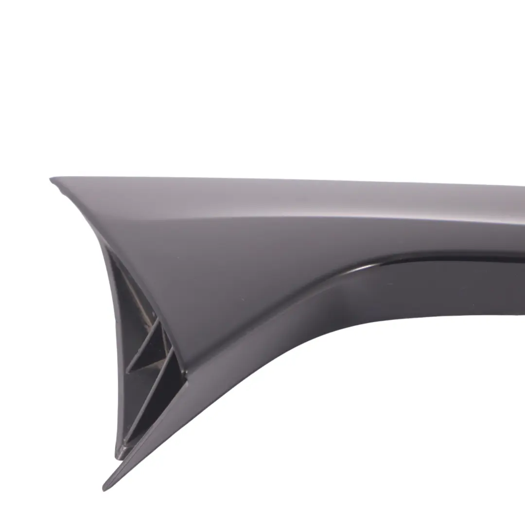 Spoiler Listwa Osłona Prawy Tył do Audi A4 B9 o numerze 8W9854872B Audi A4 B9 Spoiler Listwa Osłona Prawy Tył - SKU 8W9854872B - Numer Części 8W9854872B