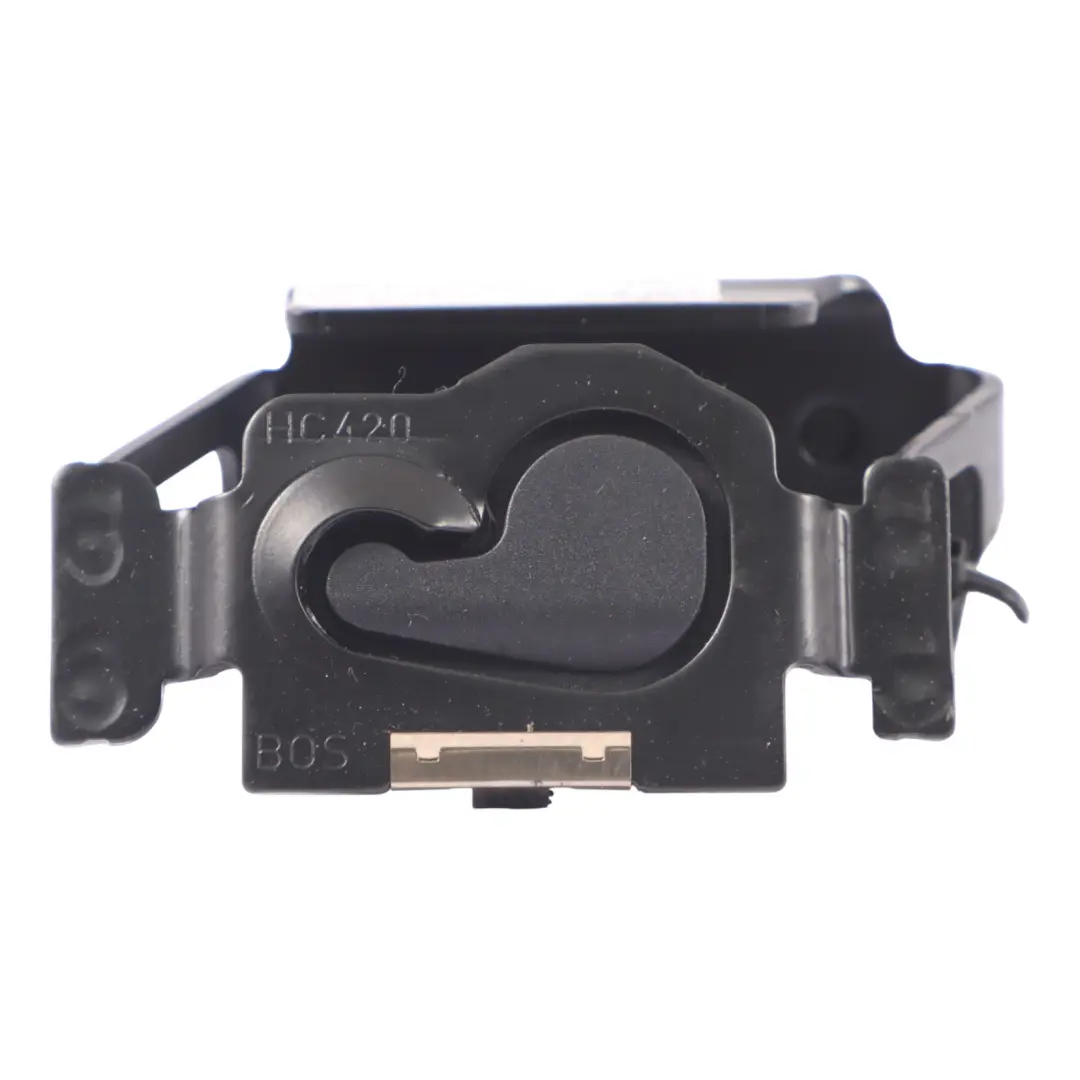 Audi A4 B9 8W Gepäcknetz Verriegelung Buchse Schwarz Links - SKU 8W9861735 - Teilenummer 8W9861735
