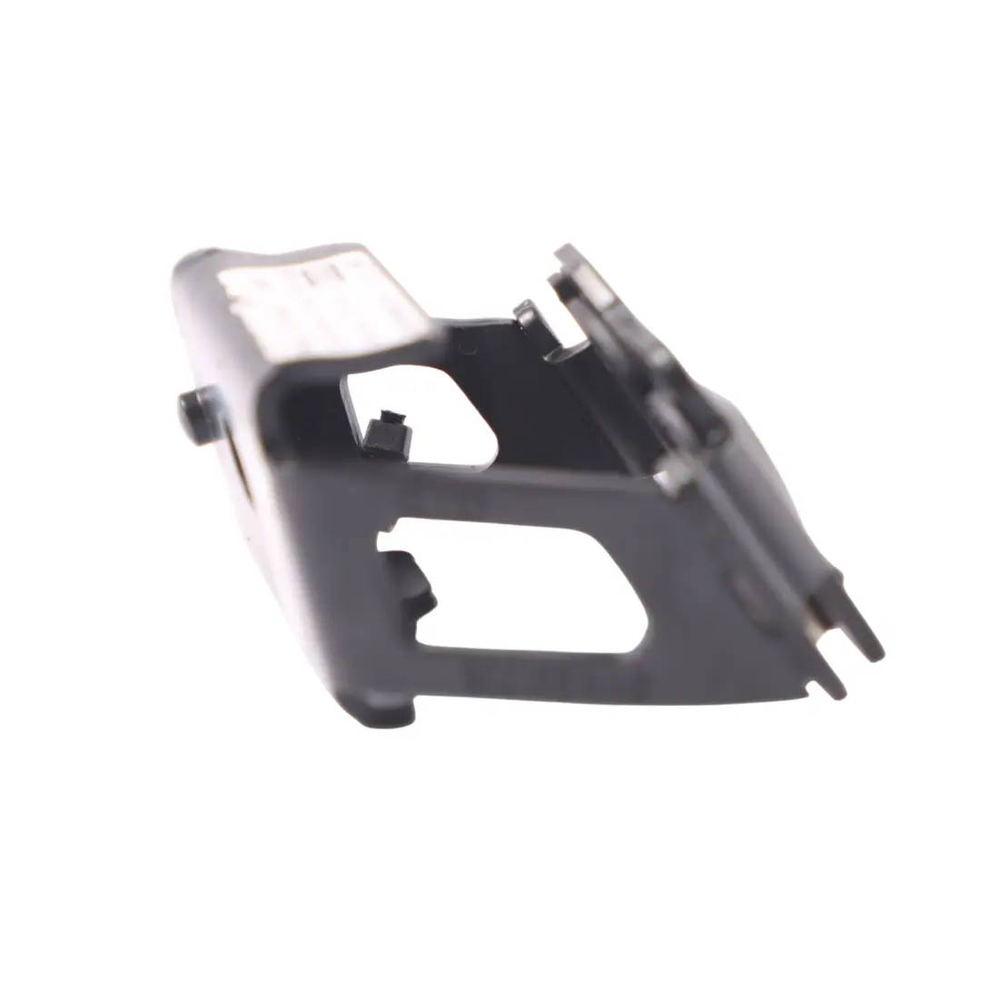 Audi A4 B9 8W Filet de retenue de bagages Prise de verrouillage Noir - SKU 8W9861735 - Numéro de pièce 8W9861735
