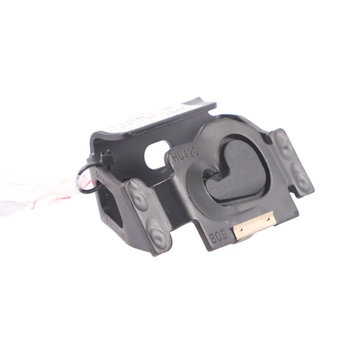 Coperchio montaggio Tenda rullo supporto sinistro per Audi A4 B9 con numero di parte 8W9861735A Audi A4 B9 Coperchio montaggio Tenda rullo supporto sinistro - SKU 8W9861735A - Numero di parte 8W9861735A