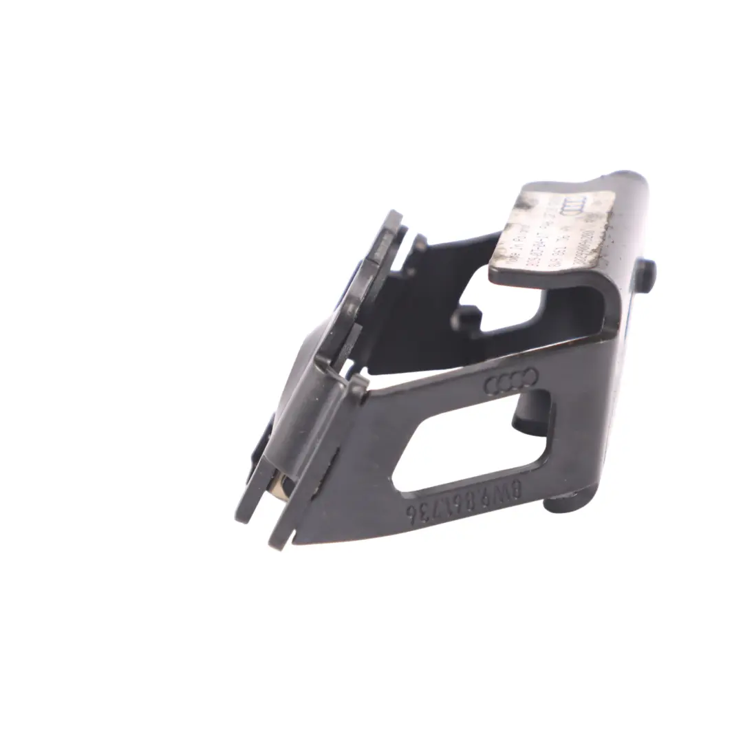 retención equipaje Enchufe bloqueo delantero derecho para Audi A4 B9 8W Red con número de pieza 8W9861736 Audi A4 B9 8W Red retención equipaje Enchufe bloqueo delantero derecho - SKU 8W9861736 - Número de pieza 8W9861736