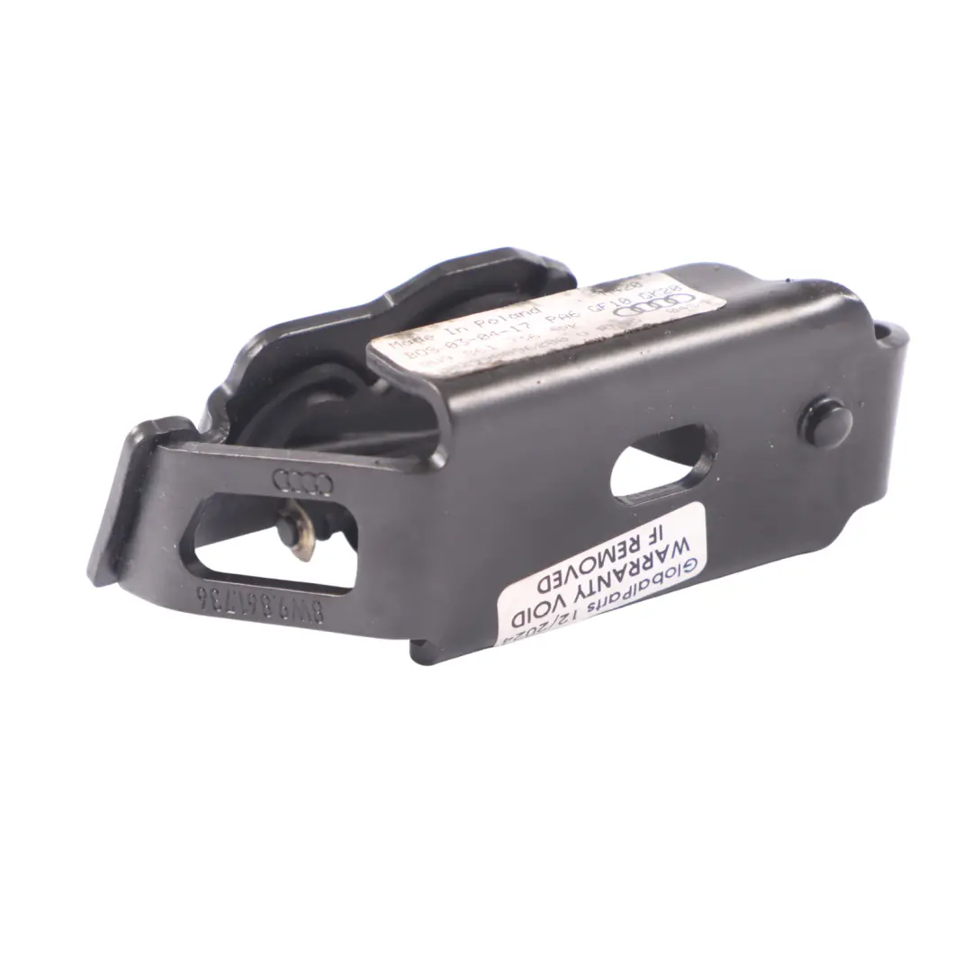 retención equipaje Enchufe bloqueo delantero derecho para Audi A4 B9 8W Red con número de pieza 8W9861736 Audi A4 B9 8W Red retención equipaje Enchufe bloqueo delantero derecho - SKU 8W9861736 - Número de pieza 8W9861736