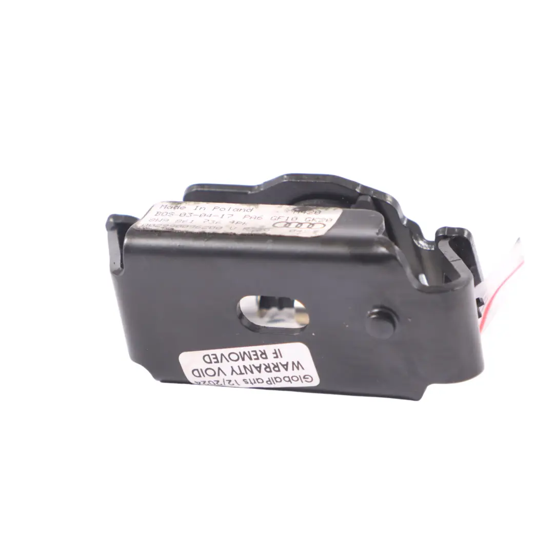 retención equipaje Enchufe bloqueo delantero derecho para Audi A4 B9 8W Red con número de pieza 8W9861736 Audi A4 B9 8W Red retención equipaje Enchufe bloqueo delantero derecho - SKU 8W9861736 - Número de pieza 8W9861736