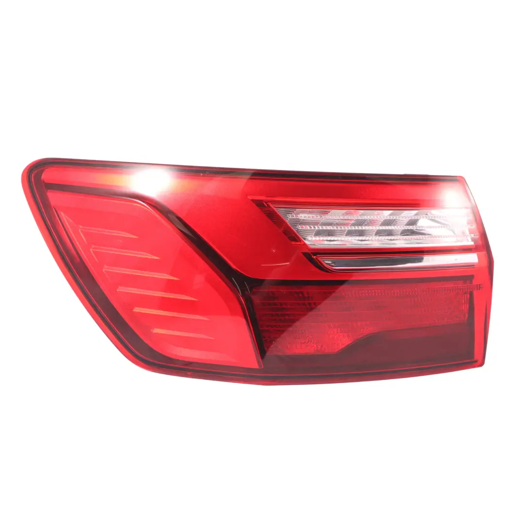 Audi A4 B9 Avant Rücklicht hinten links Kofferraumdeckel Lampe LED - SKU 8W9945069AA - Teilenummer 8W9945069AA