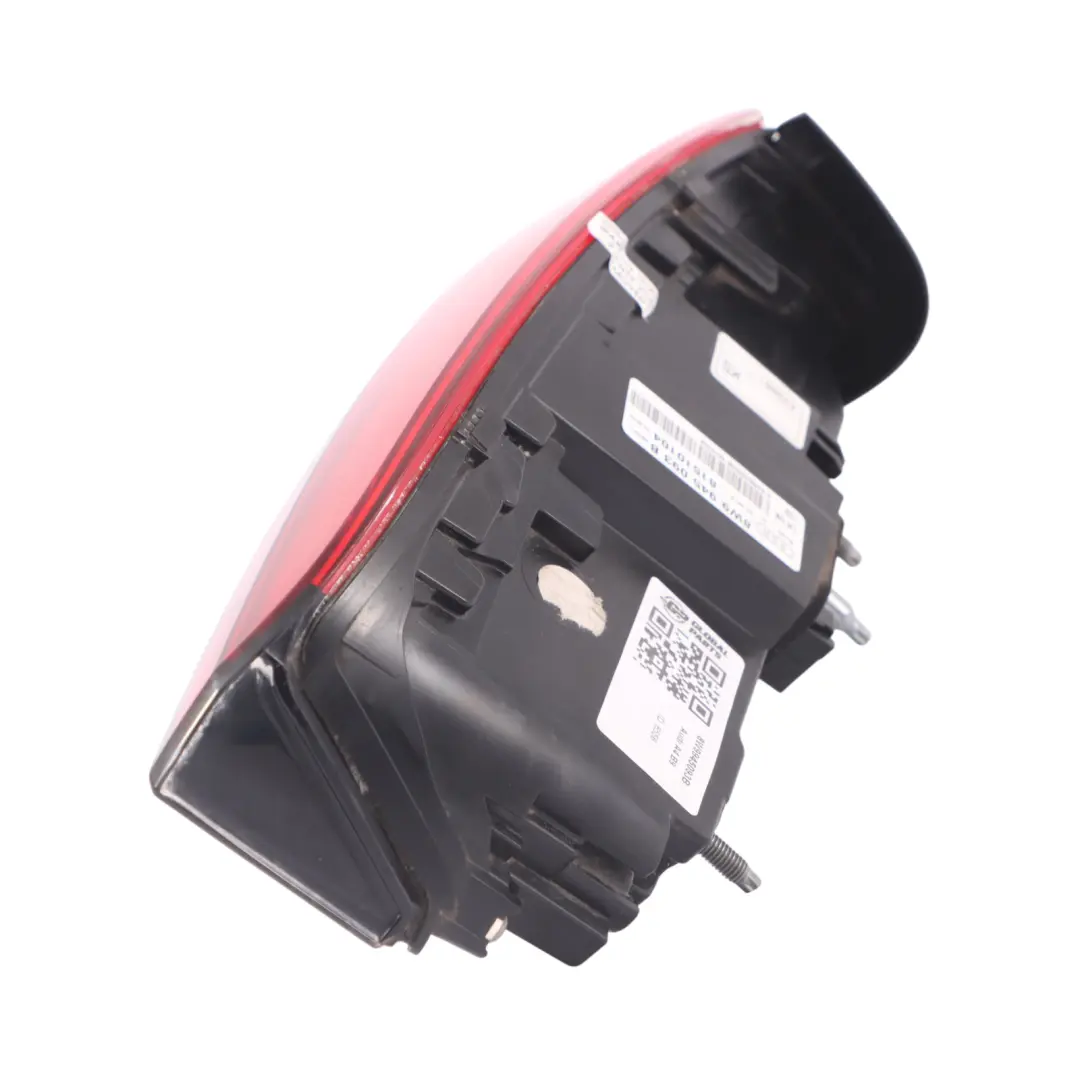 Audi A4 B9 Luz Trasera Izquierda Tapa Maletero Tailgate - SKU 8W9945093B - Número de pieza 8W9945093B