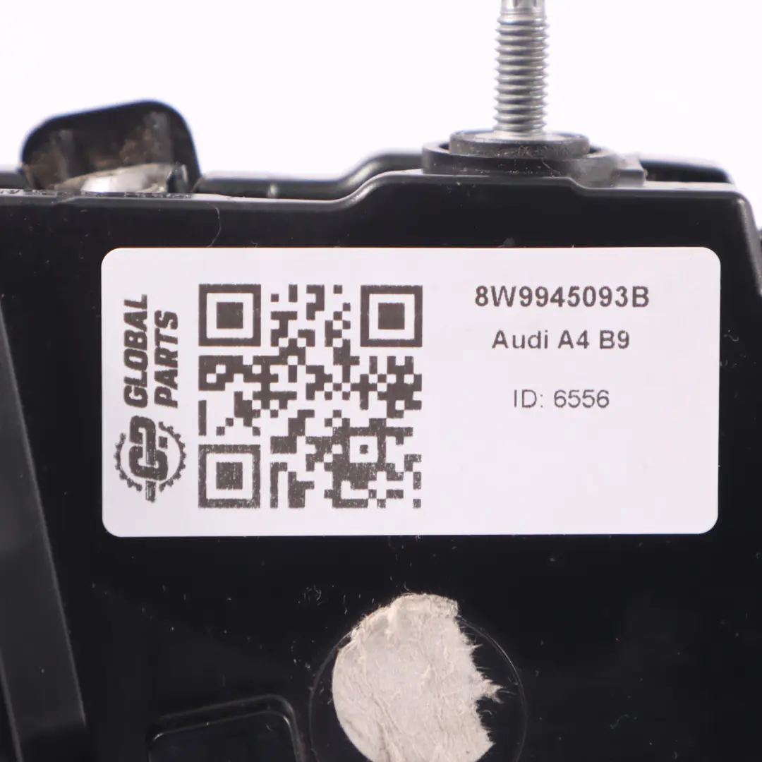 Audi A4 B9 Lampada posteriore destra Luce Portellone bagagliaio - SKU 8W9945093B - Numero di parte 8W9945093B
