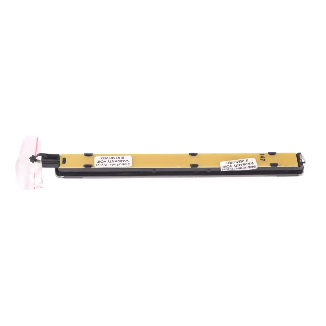 Fanale posteriore interno del bagagliaio sinistro destro per Audi A4 B9 con numero di parte 8W9947409 Audi A4 B9 Fanale posteriore interno del bagagliaio sinistro destro - SKU 8W9947409 - Numero di parte 8W9947409