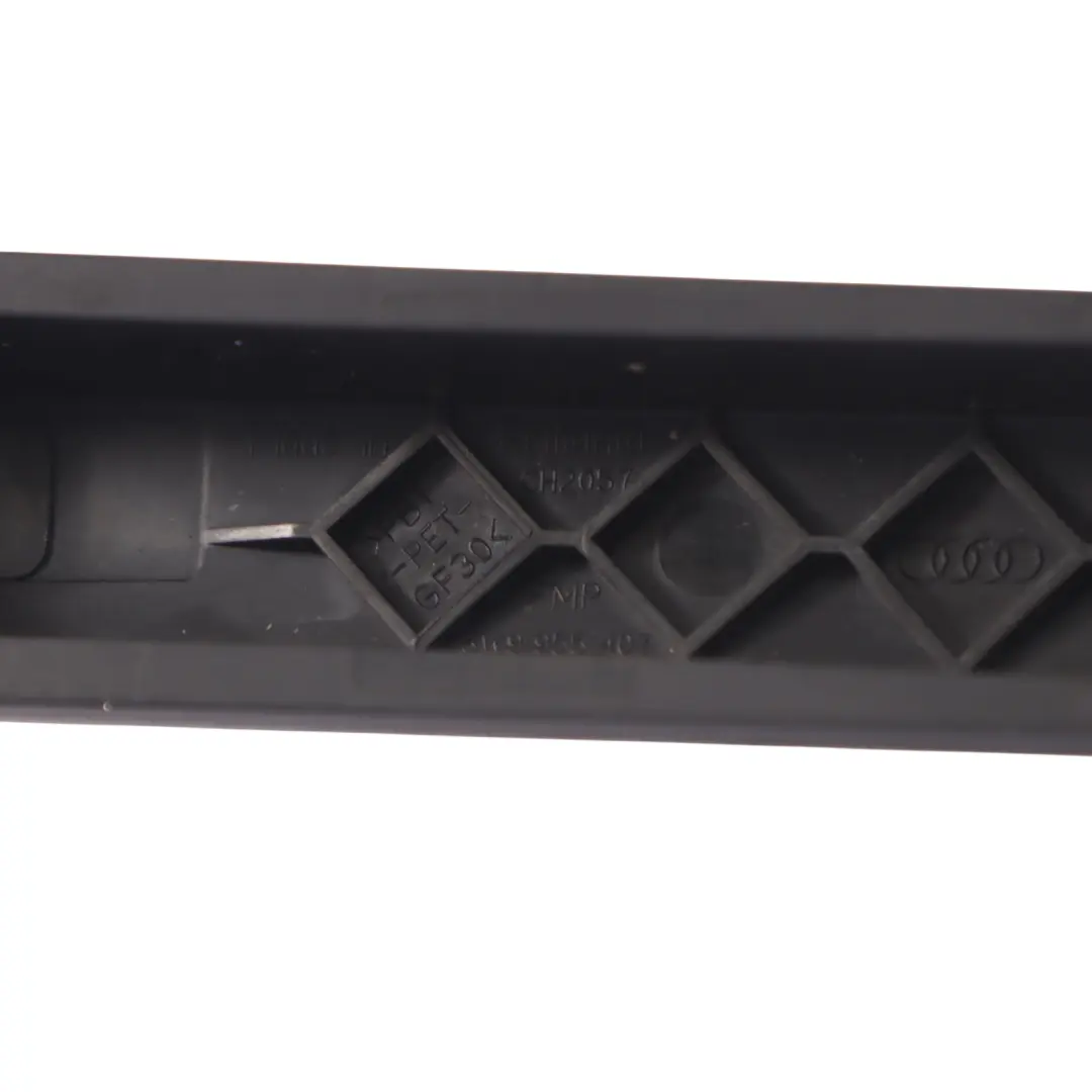 Bras d'essuie glace arrière de hayon de coffre pour Audi A4 B9 à propos du numéro de pièce 8W9955407 Audi A4 B9 Bras d'essuie glace arrière de hayon de coffre - SKU 8W9955407 - Numéro de pièce 8W9955407