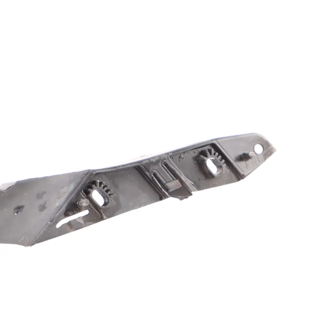 Front Left N/S Headlight Bracket Mounting to Audi A1 8X with Part number 8X0805607 Audi A1 8X Front Left N/S Headlight Bracket Mounting - SKU 8X0805607 - Part number 8X0805607