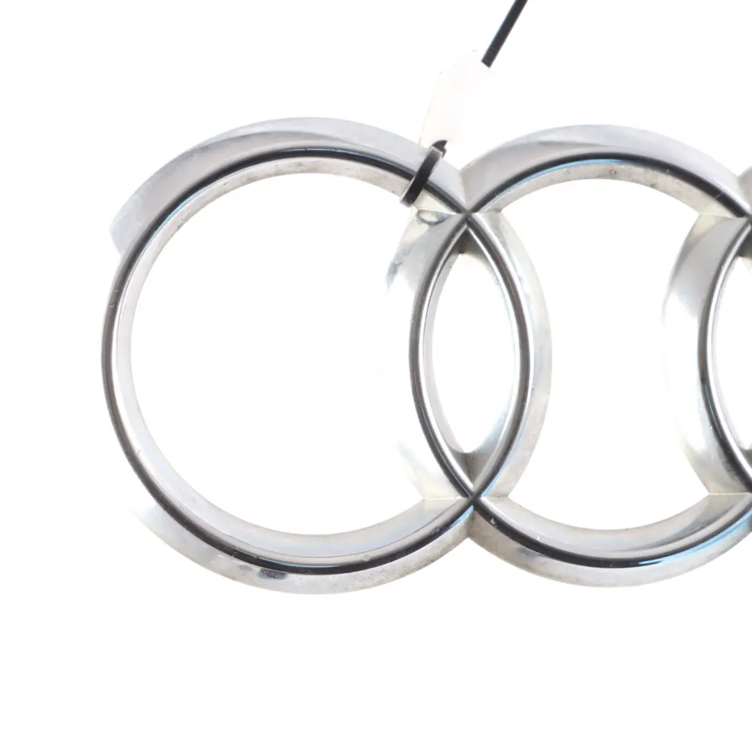 Audi A1 8X Logo Griglia Anteriore - SKU 8X0853605 - Numero di parte 8X0853605