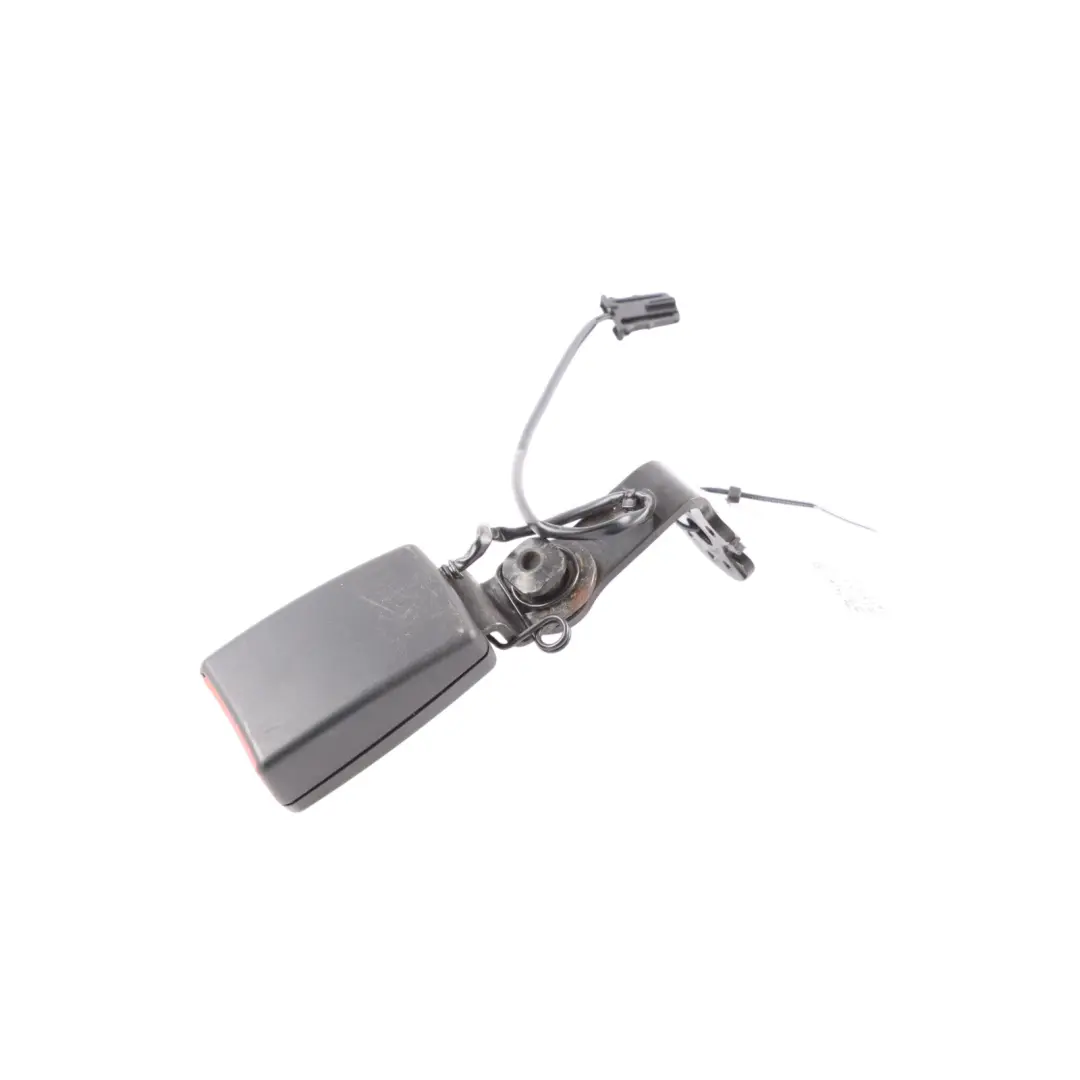 Audi A1 8X Loquet de la boucle de siège arrière gauche - SKU 8X0857739C-1 - Numéro de pièce 8X0857739C