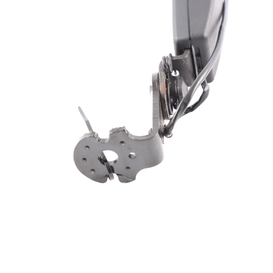 Audi A1 8X Loquet de la boucle de siège arrière gauche - SKU 8X0857739C-1 - Numéro de pièce 8X0857739C