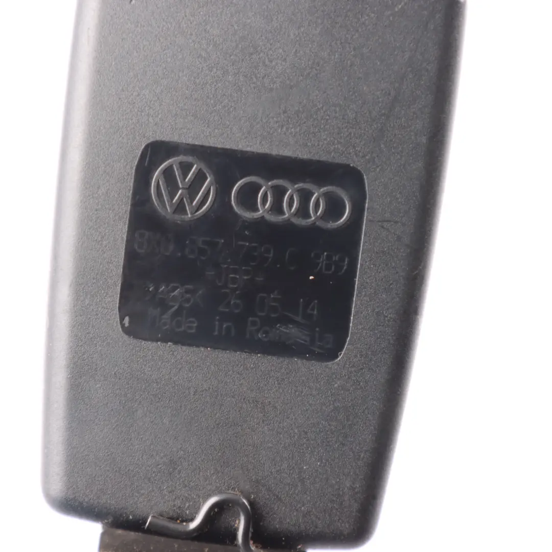 Fibbia sedile posteriore Gancio chiusura sinistra per Audi A1 8X con numero di parte 8X0857739C Audi A1 8X Fibbia sedile posteriore Gancio chiusura sinistra - SKU 8X0857739C-1 - Numero di parte 8X0857739C