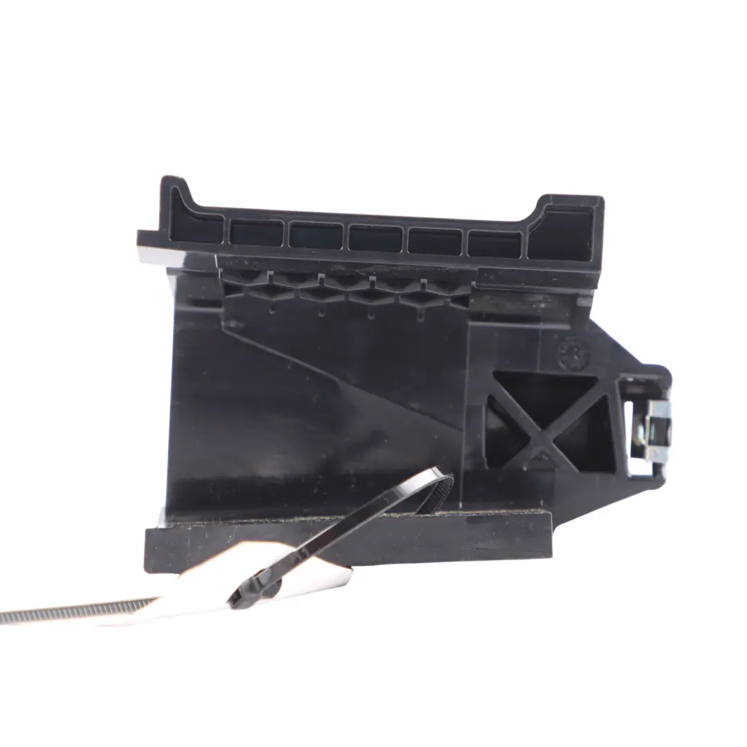 Audi A1 8X Cache Ceinture Sécurité Support Guide Arrière Gauche - SKU 8X0857791A - Numéro de pièce 8X0857791A