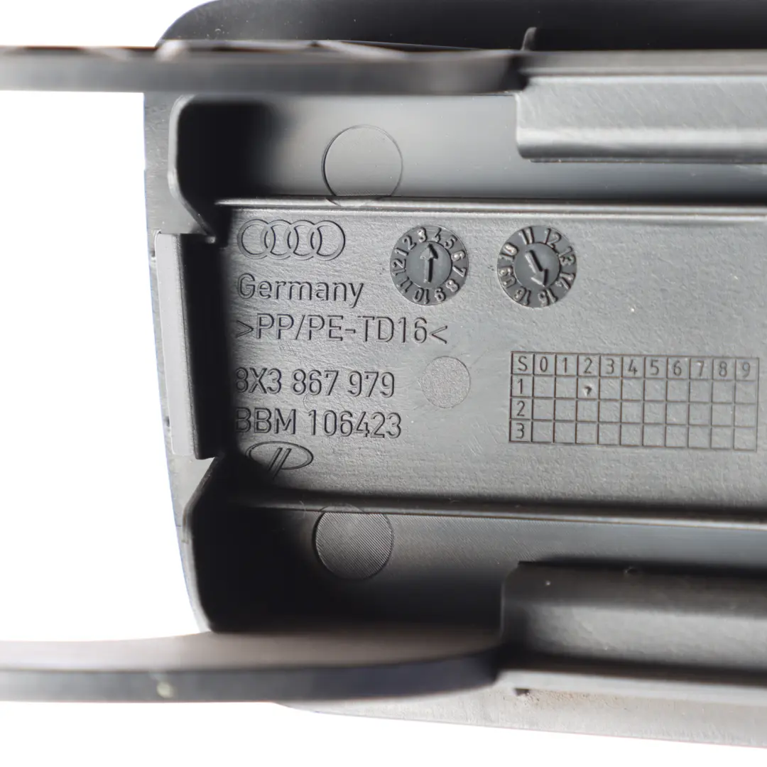 Bootlid Boot Lid Interior Trim Cover Plate to Audi A1 8X Tailgate with Part number 8X0863995 Audi A1 8X Tailgate Bootlid Boot Lid Interior Trim Cover Plate - SKU 8X0863995 - Part number 8X0863995