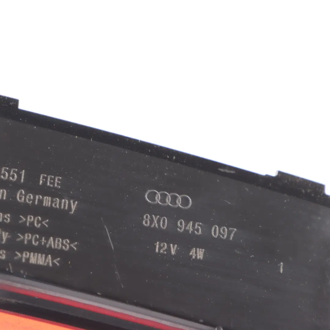 Luz de freno trasera de nivel alto de tercera fila para para Audi A1 8X con número de pieza 8X0945097 Audi A1 8X Luz de freno trasera de nivel alto de tercera fila para - SKU 8X0945097 - Número de pieza 8X0945097