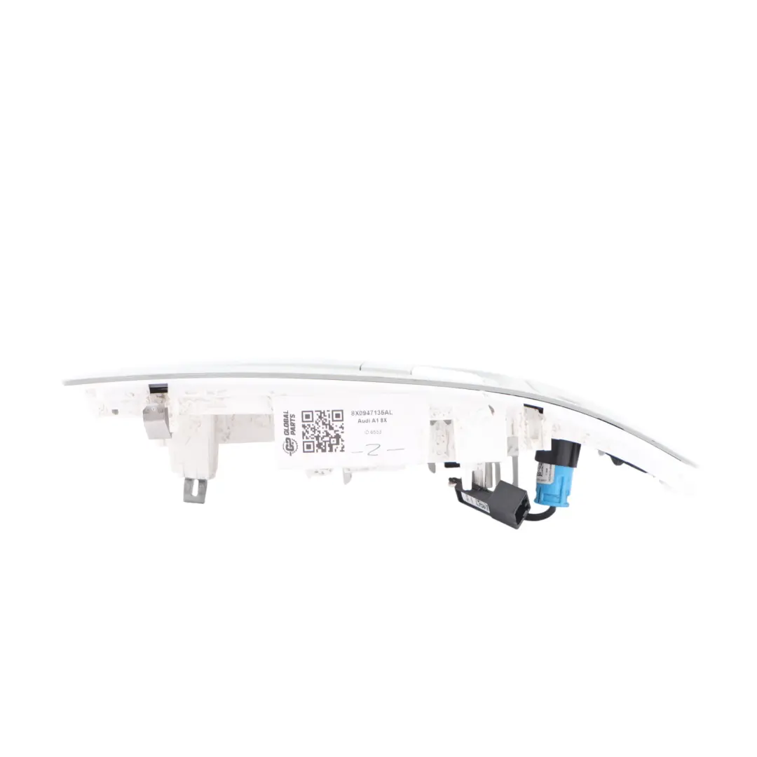 Audi A1 8X Interrupteur d'éclairage intérieur toit lampe avant gris A2218703586 - SKU 8X0947135AL - Numéro de pièce 8X0947135AL
