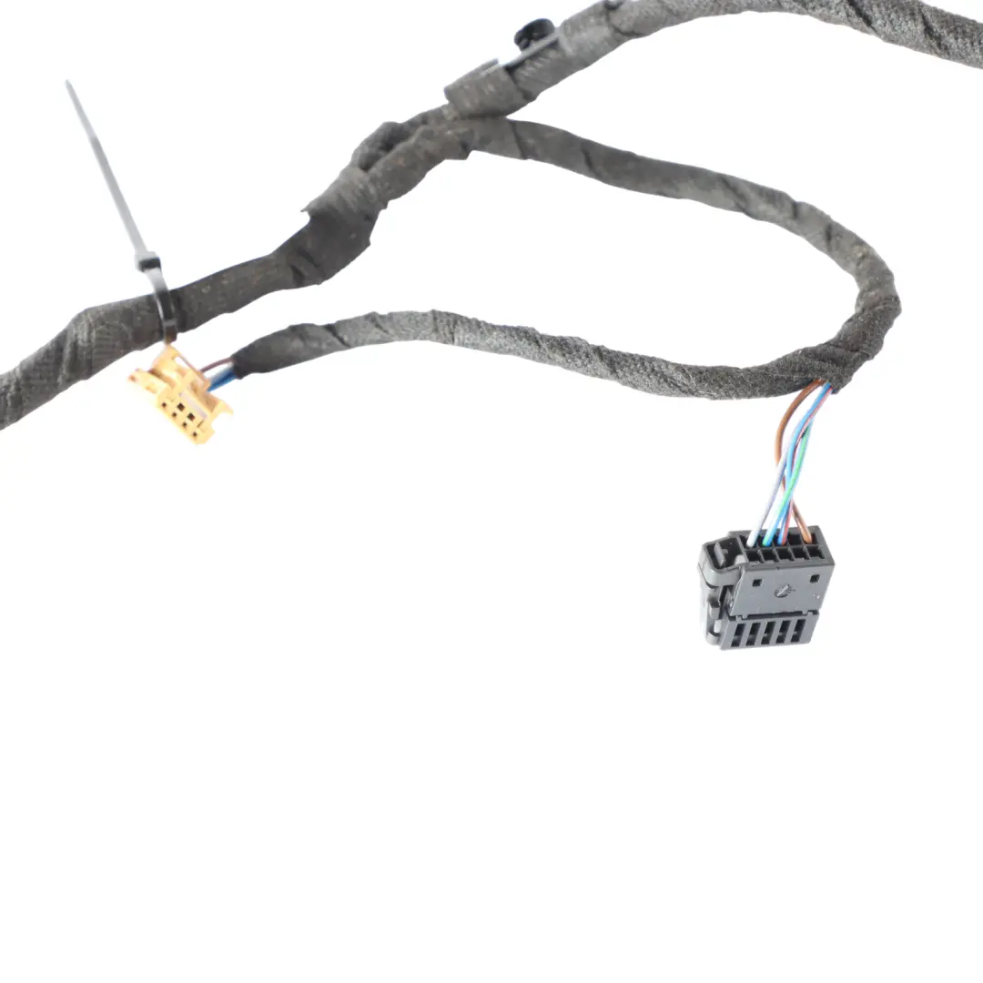 Cableado Arnés Puerta Delantero Derecho para Audi A1 8X con número de pieza 8X0971035AS Audi A1 8X Cableado Arnés Puerta Delantero Derecho - SKU 8X0971035AS - Número de pieza 8X0971035AS