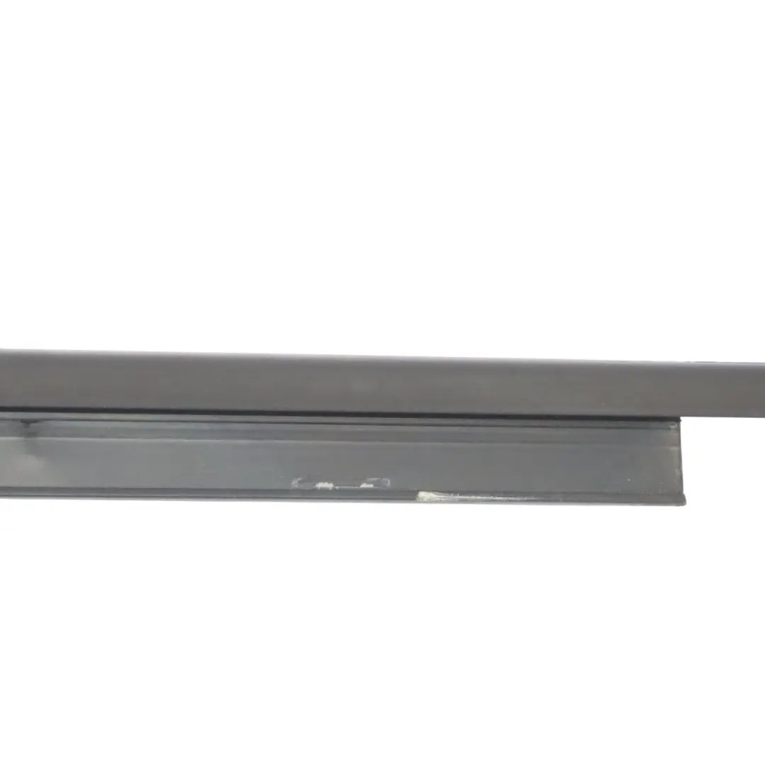Audi A1 8X Bande habillage fenêtre Porte avant gauche Moulure étanchéité - SKU 8X3837477 - Numéro de pièce 8X3837477