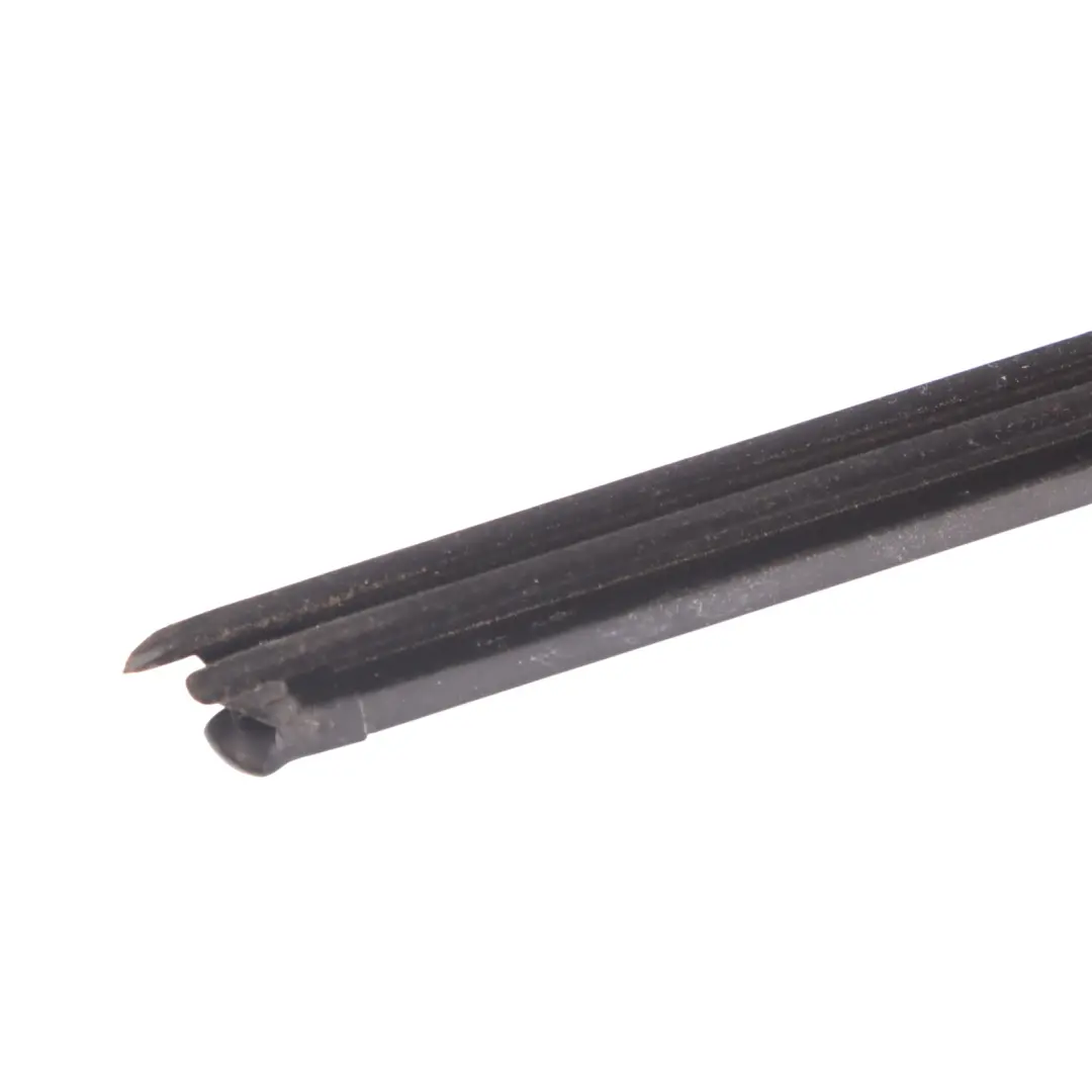 Fensterdichtung Tür vorne links Dichtung Rahmen für Audi A1 8X mit Teilenummer 8X3837479C Audi A1 8X Fensterdichtung Tür vorne links Dichtung Rahmen - SKU 8X3837479C - Teilenummer 8X3837479C