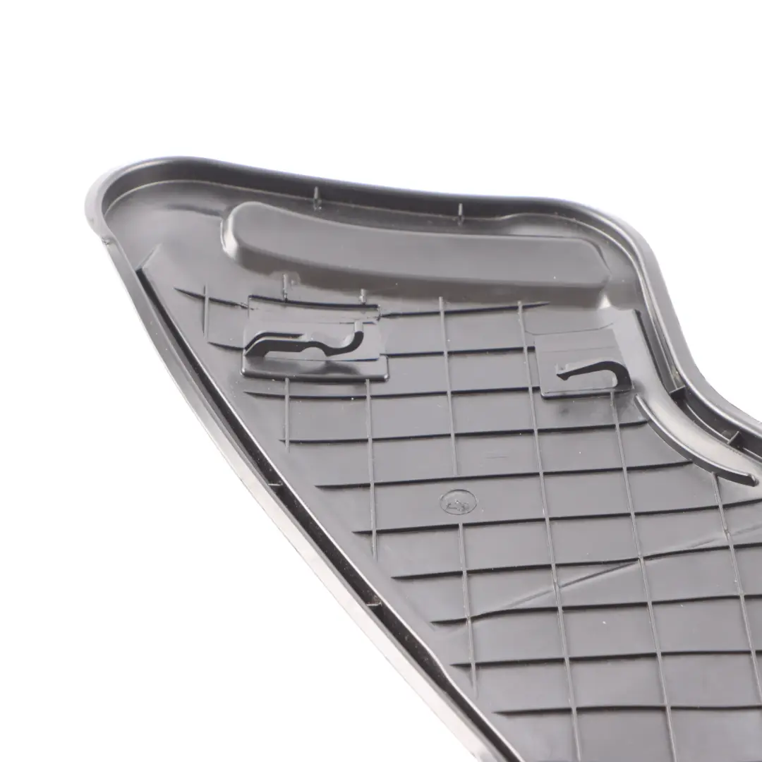 Audi S1 8X Couvercle serrure poignée avant panneau garniture droit - SKU 8X3837916C - Numéro de pièce 8X3837916C