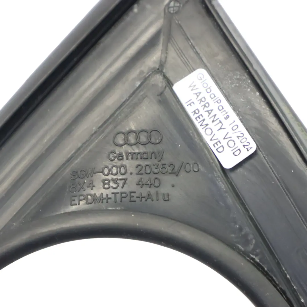 Guía Ventana Puerta Delantera Derecha Junta Marco Exterior para Audi A1 8X con número de pieza 8X4837440 Audi A1 8X Guía Ventana Puerta Delantera Derecha Junta Marco Exterior - SKU 8X4837440 - Número de pieza 8X4837440