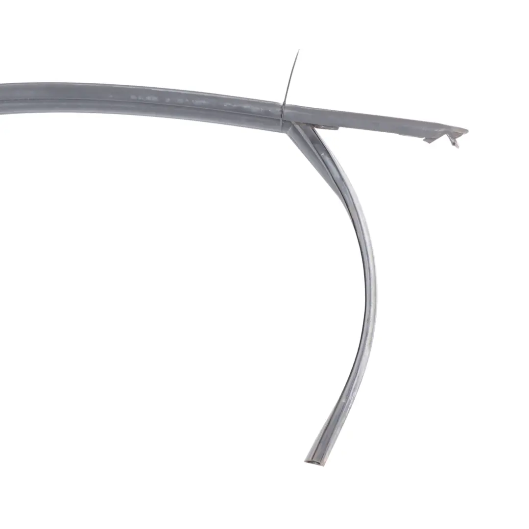 Puerta Ventana Guía Rail Junta Delantera Derecha para Audi A1 S1 8X con número de pieza 8X4837440C Audi A1 S1 8X Puerta Ventana Guía Rail Junta Delantera Derecha - SKU 8X4837440C - Número de pieza 8X4837440C