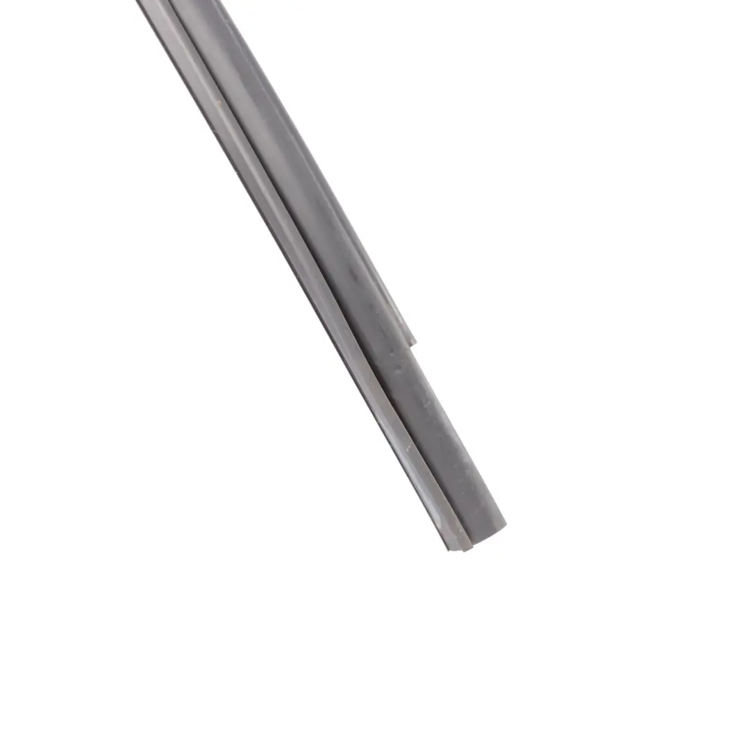 Audi A1 S1 8X Porta Finestra Guida Striscia Guarnizione Anteriore - SKU 8X4837440C - Numero di parte 8X4837440C