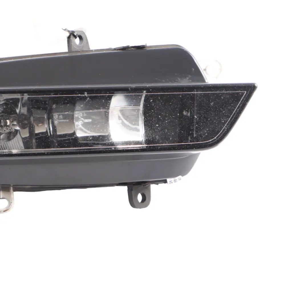 Audi A1 8X Faro Antiniebla Parachoques Delantero Derecho - SKU 8XA941700 - Número de pieza 8XA941700