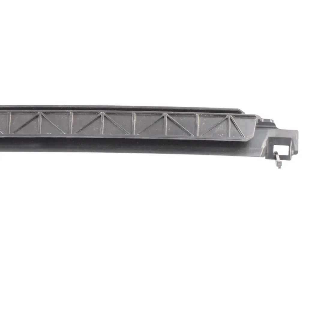  Rail De Guidage De Vitre Arrière Droite Pour Audi A3 8Y Sportback () - SKU 8Y0839068 - Numéro de pièce 8Y0839068