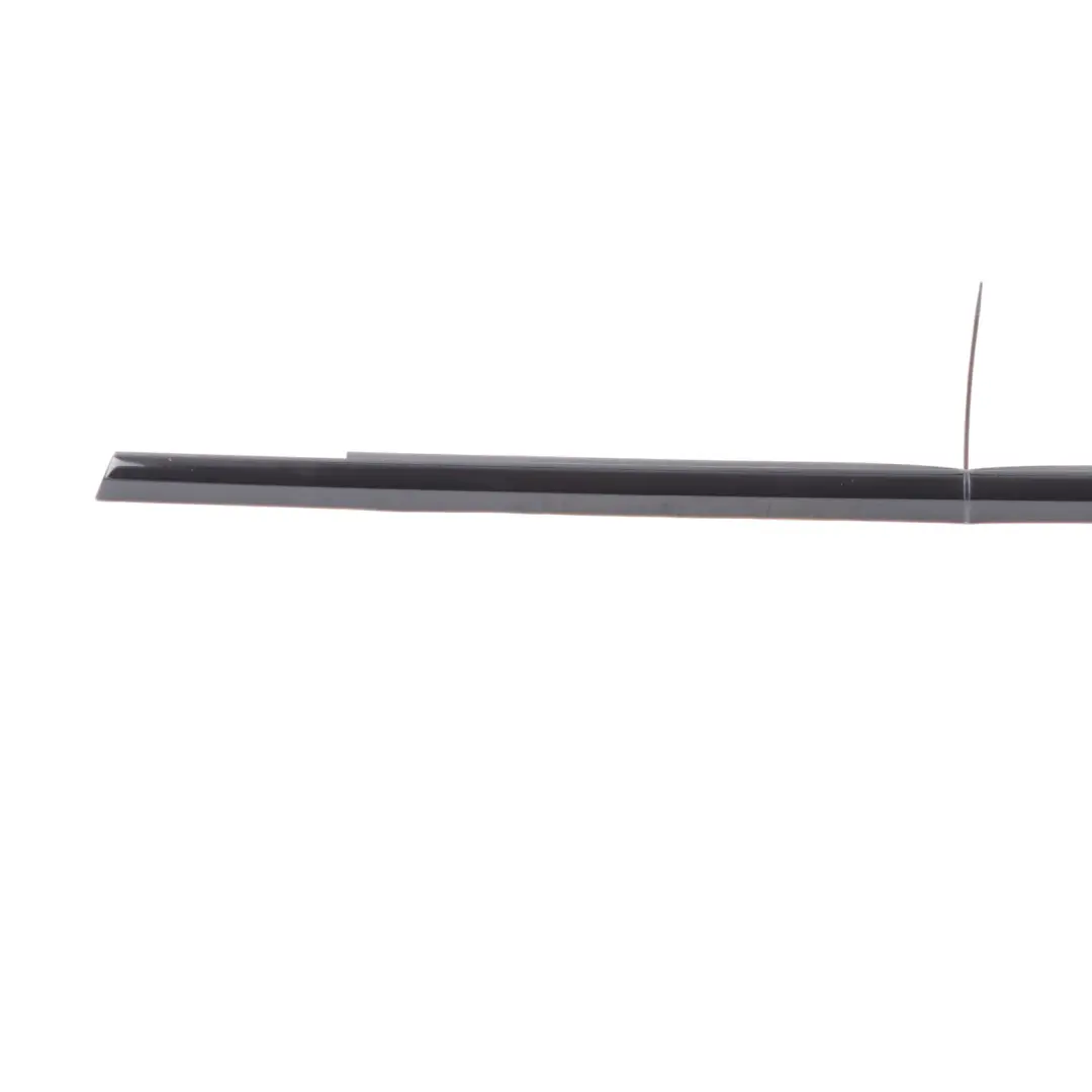 Audi S3 8Y Hintere Tür Äußere Fenster Dichtung Strip Trim Gummi - SKU 8Y0839476E - Teilenummer 8Y0839476E