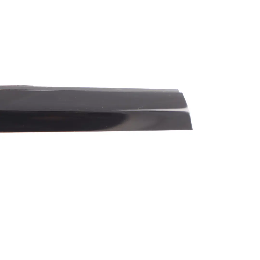 Audi S3 8Y Hintere Tür Äußere Fenster Dichtung Strip Trim Gummi - SKU 8Y0839476E - Teilenummer 8Y0839476E