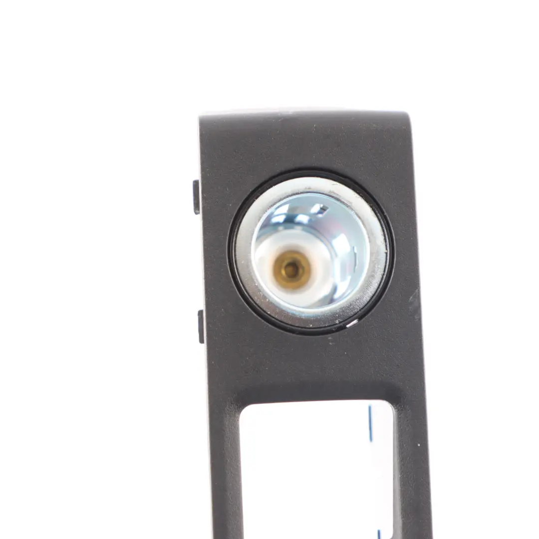 8Y Parkbremse Handbremsschalter Rahmen für Audi S3 mit Teilenummer 8Y0863349 Audi S3 8Y Parkbremse Handbremsschalter Rahmen - SKU 8Y0863349 - Teilenummer 8Y0863349