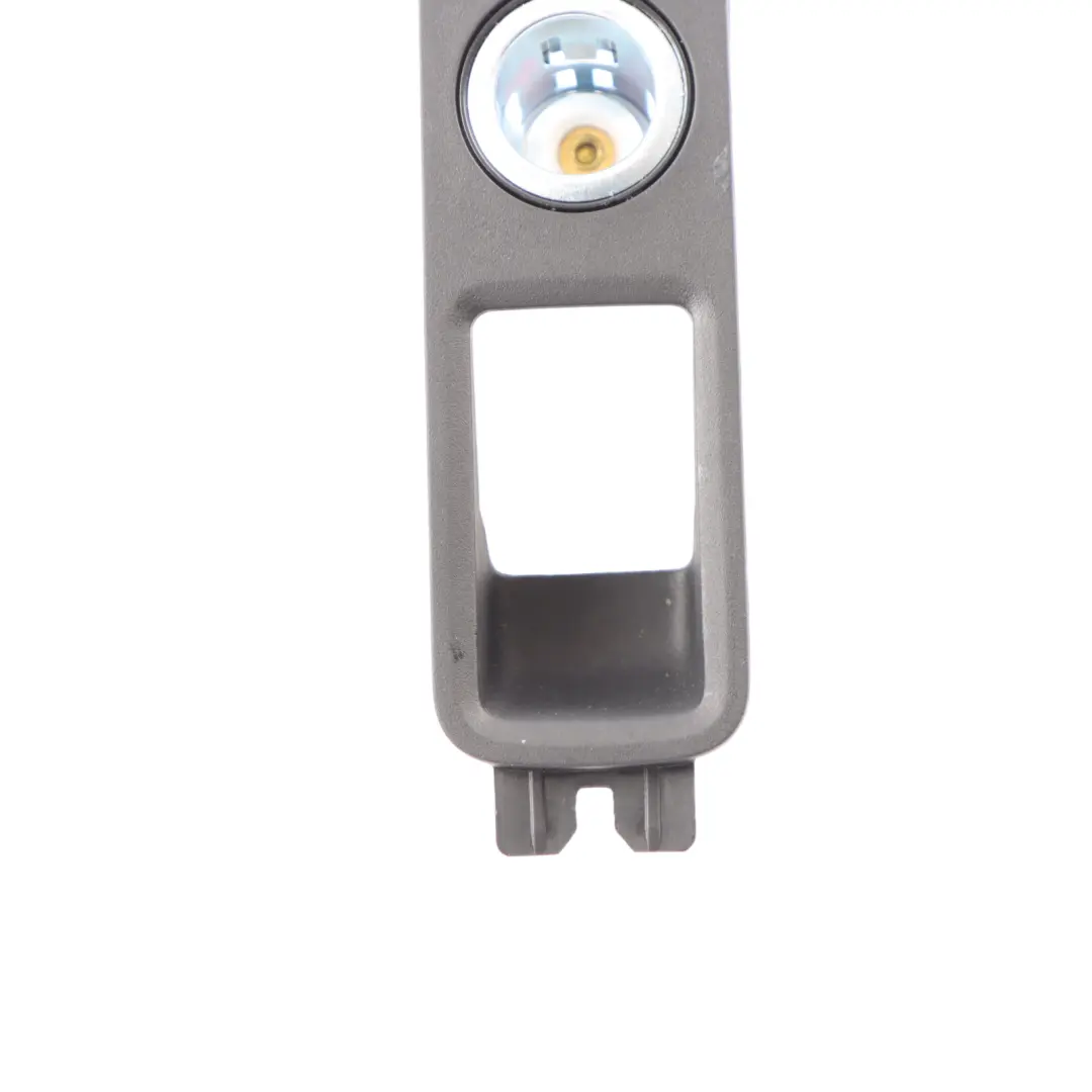 8Y Cache De Cadre Et De Garniture Commutateur Frein Main pour Audi S3 à propos du numéro de pièce 8Y0863349 Audi S3 8Y Cache De Cadre Et De Garniture Commutateur Frein Main - SKU 8Y0863349 - Numéro de pièce 8Y0863349