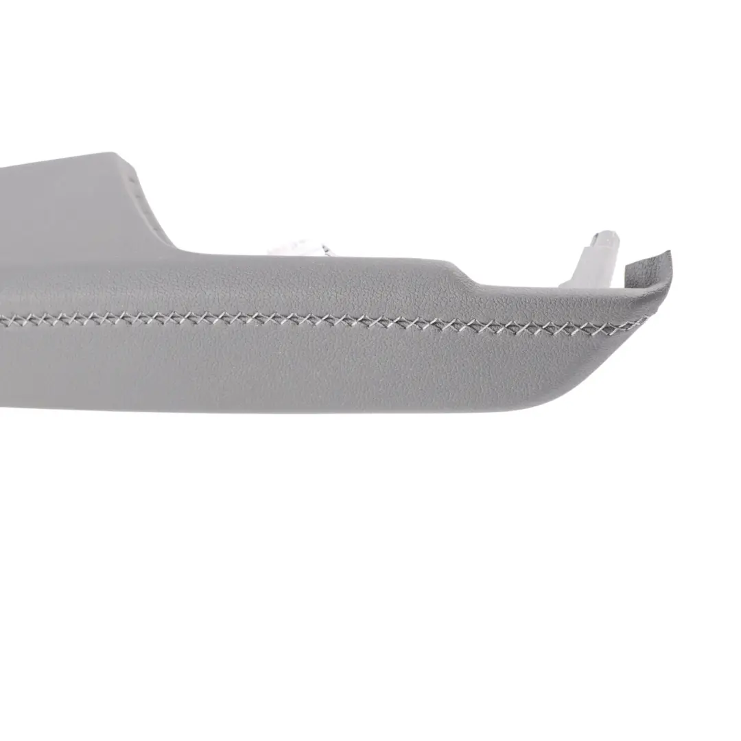 8Y Sportback Bracciolo Porta Posteriore Sinistra Anima Grigio Granito per Audi A3 con numero di parte 8Y0867373A Audi A3 8Y Sportback Bracciolo Porta Posteriore Sinistra Anima Grigio Granito - SKU 8Y0867373A - Numero di parte 8Y0867373A