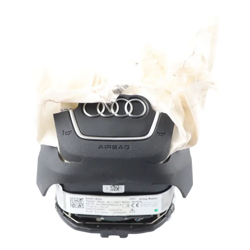 8Y Air Module Steering Wheel Insert SRS Bag DAMAGED to Audi S3 with Part number 8Y0880201D Audi S3 8Y Air Module Steering Wheel Insert SRS Bag DAMAGED - SKU 8Y0880201D - Part number 8Y0880201D