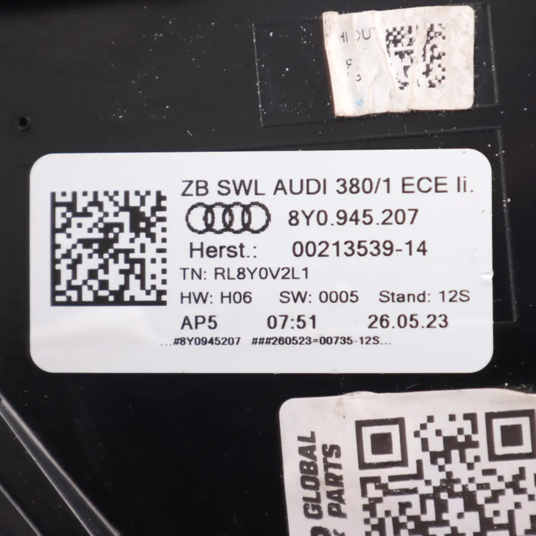 8Y Hintere Rückleuchte Lampe Seitenwand Licht LED Hinten Links für Audi S3 mit Teilenummer 8Y0945207 Audi S3 8Y Hintere Rückleuchte Lampe Seitenwand Licht LED Hinten Links - SKU 8Y0945207 - Teilenummer 8Y0945207