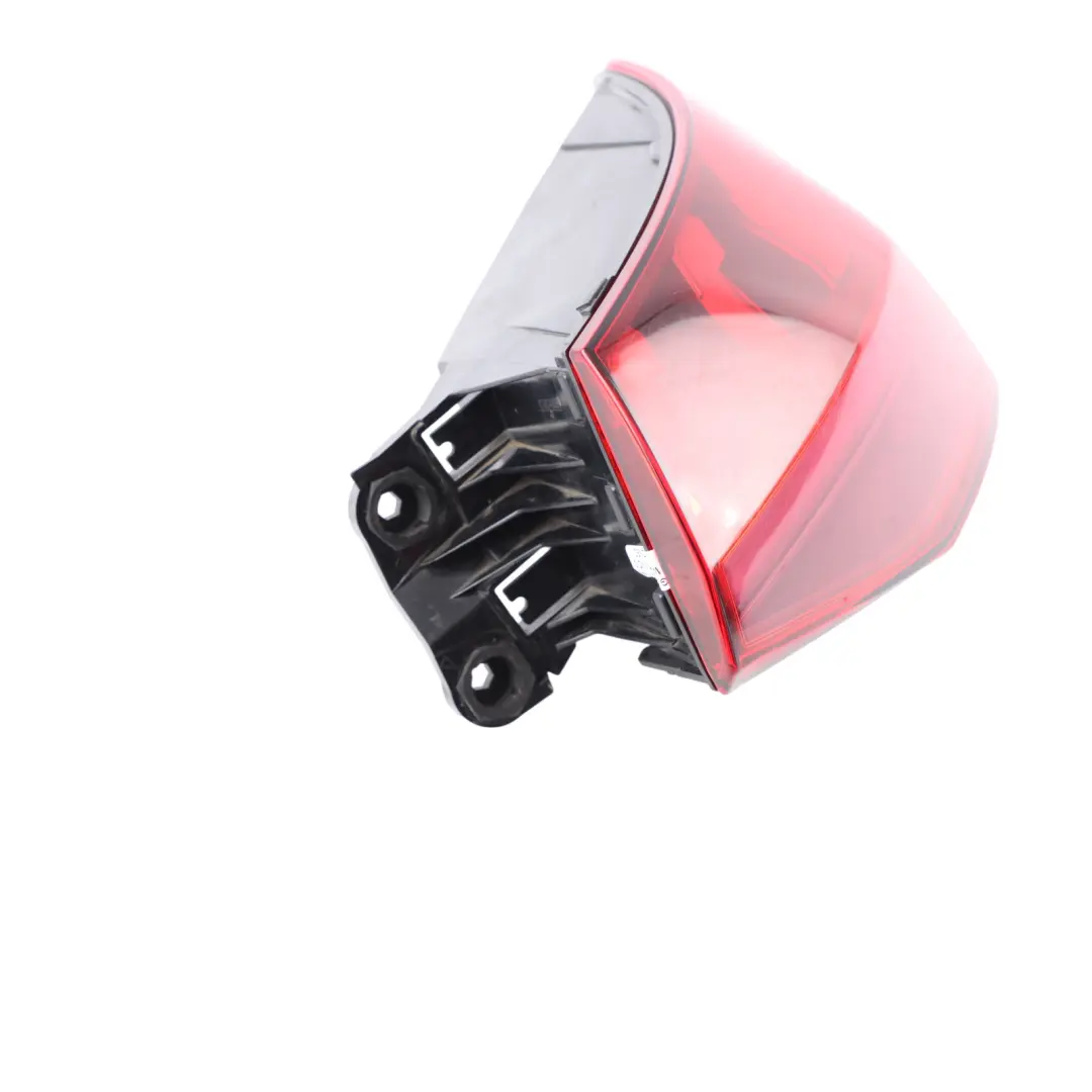 8Y Rear Lamp Outer Side Panel Light LED Fender Right O/S to Audi S3 with Part number 8Y0945208 Audi S3 8Y Rear Lamp Outer Side Panel Light LED Fender Right O/S - SKU 8Y0945208 - Part number 8Y0945208